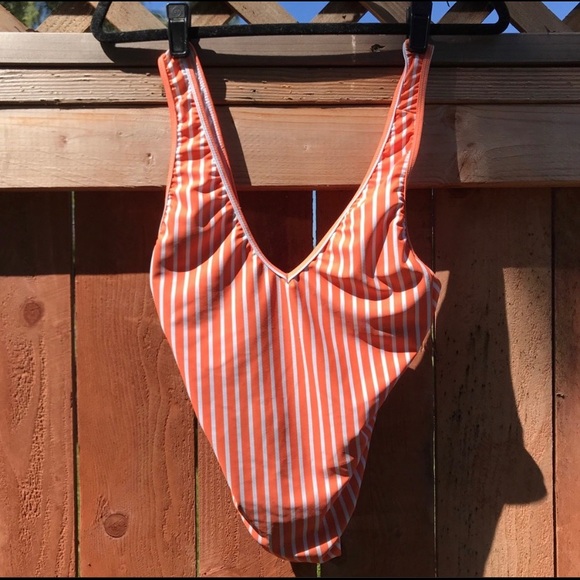 NWT Indy Swimsuit | Curbside last chance to buy - Picture 2 of 4